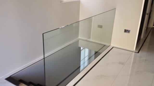 blackheath shower, glass balustrade and mirror